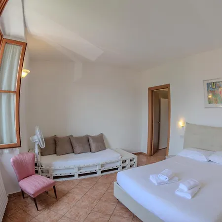 Giulia Apartamento *